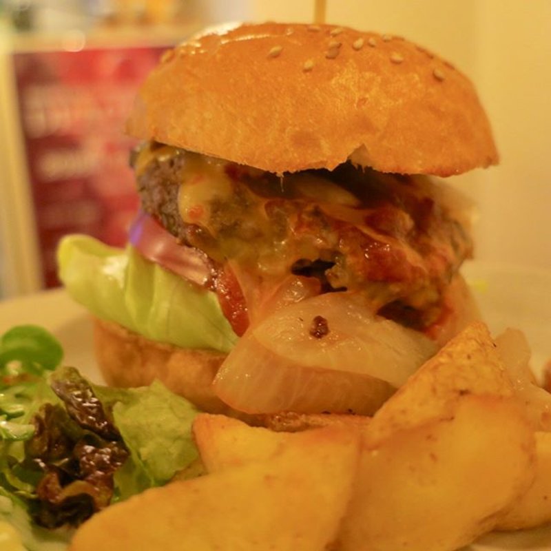 コルビージャックチーズバーガー激ウマ(ジャンク )