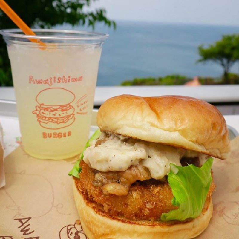あわじ島オニオングラタンバーガー(絶景レストラン うずの丘)