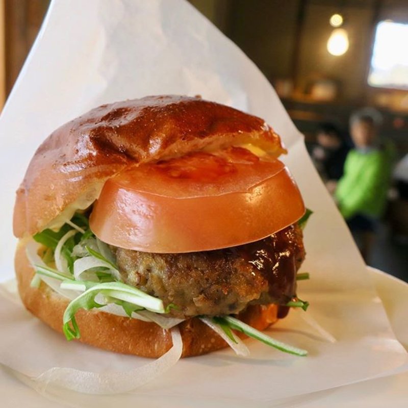 小豆島オリーブ牛ハンバーガー(こまめ食堂 )
