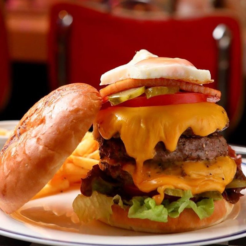 高槻バーガ(ティーズスターダイナー高槻本店/ T's Star Diner)