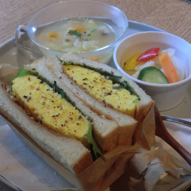 タマゴサンド(豆豆的花)