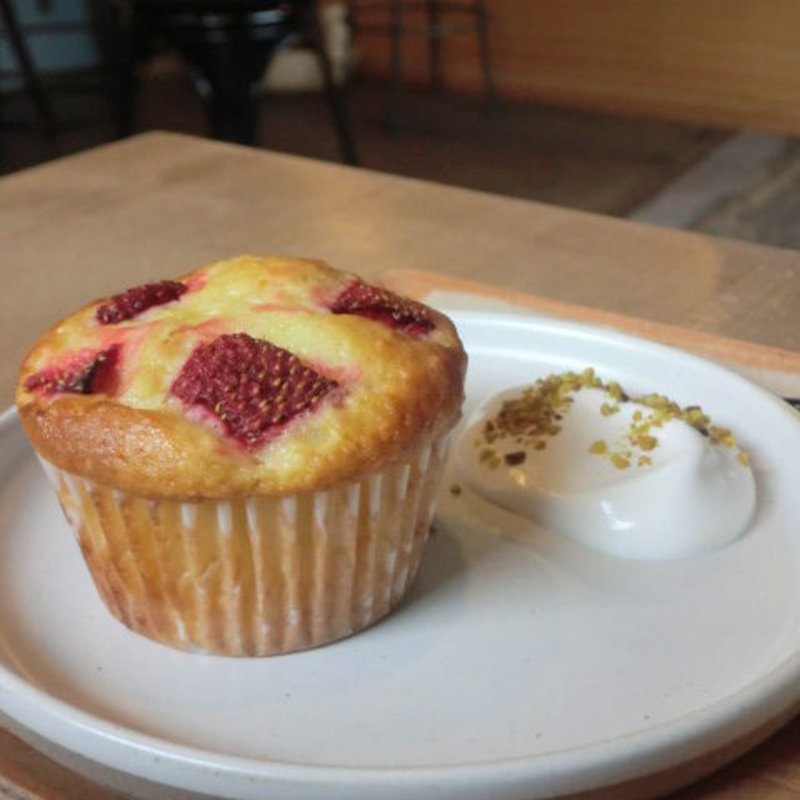 苺のマフィン(コージーコーヒー （cozy coffee）)