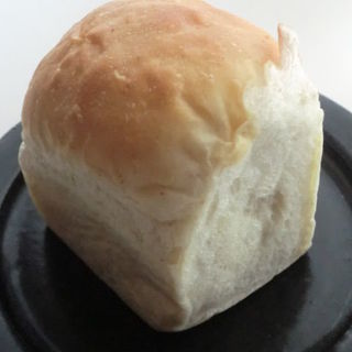 ミニ食パン(ヌフ・ベーカリーカフェ （neuf:bakery cafe）)