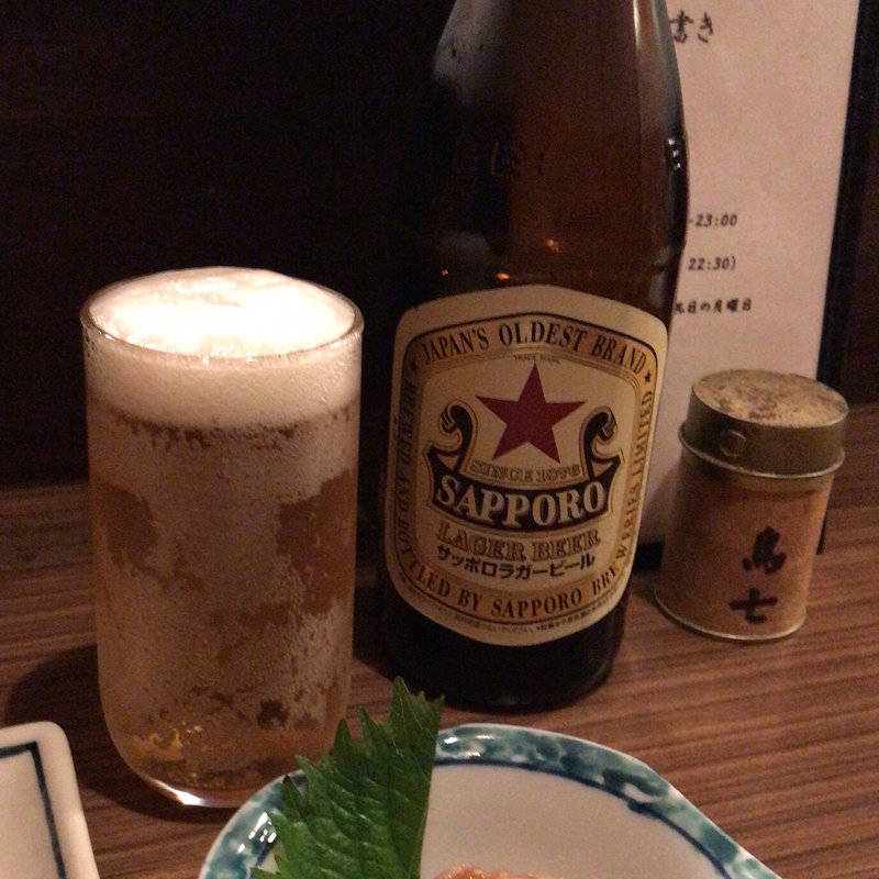 赤星ラガー（中びん）(二代目鳥七 )