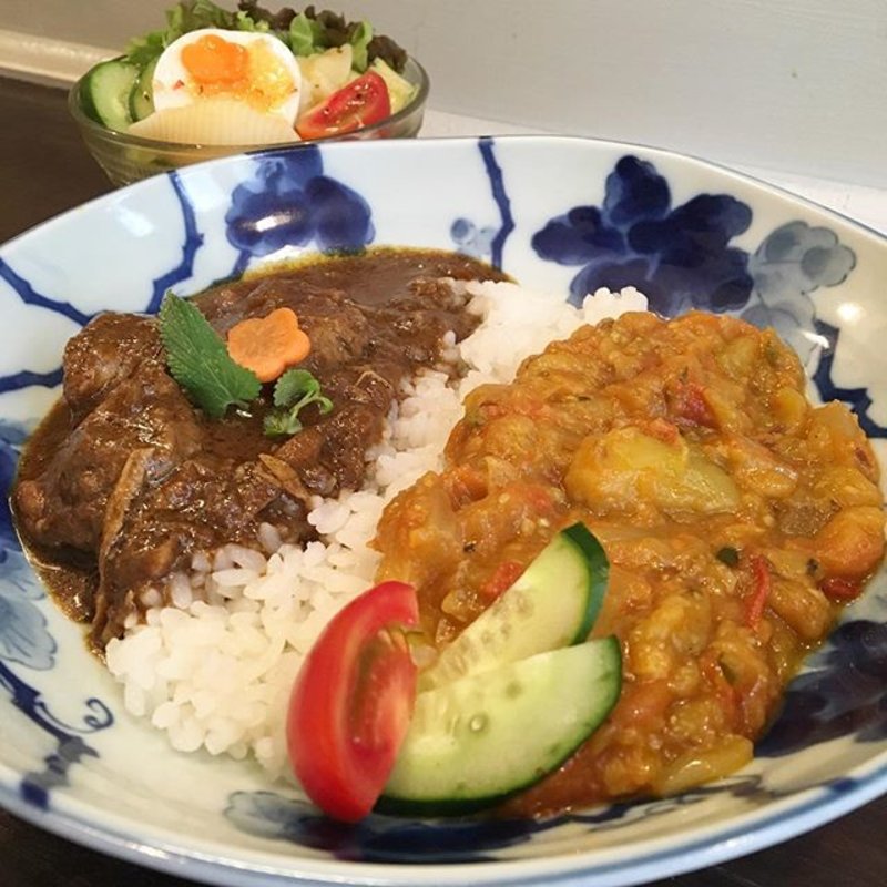 ハーフ＆ハーフカリーセット(黒猫茶房)