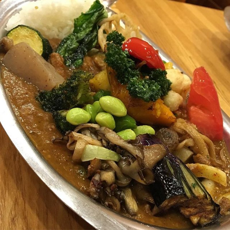 野菜チキンカレー(カレーの店 プーさん)