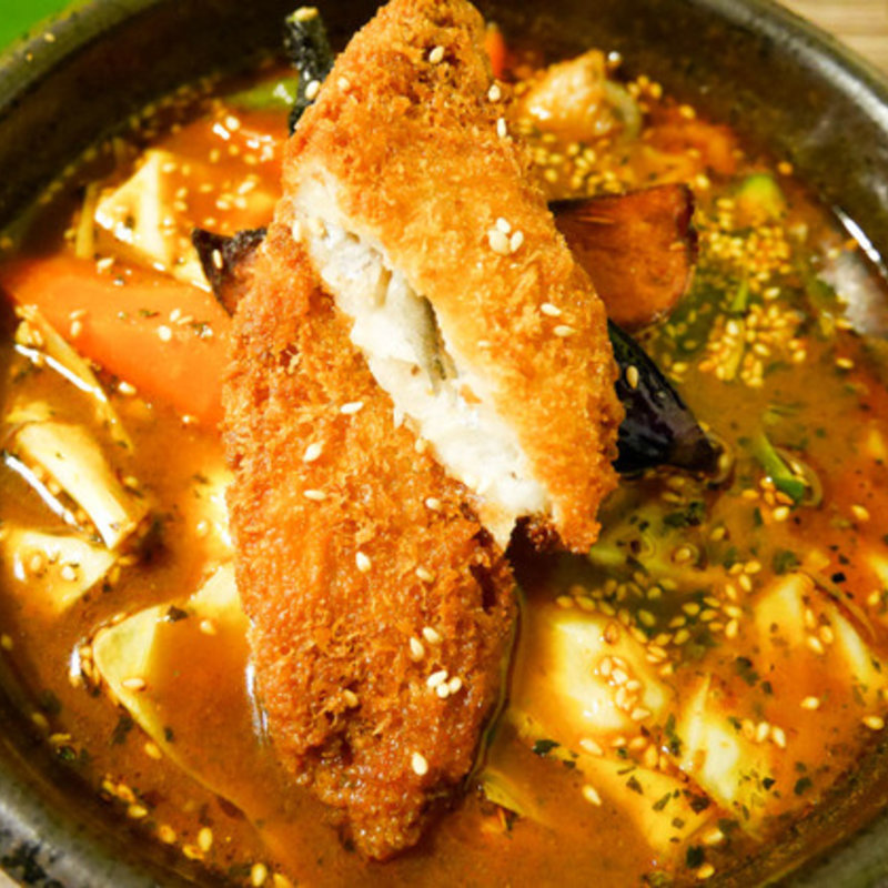 ちきんとフッシュフライのカリー(アジアンスープカリー べす )