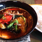 知床鶏の塩唐揚げ彩り野菜のスープカレー ラトゥスープ