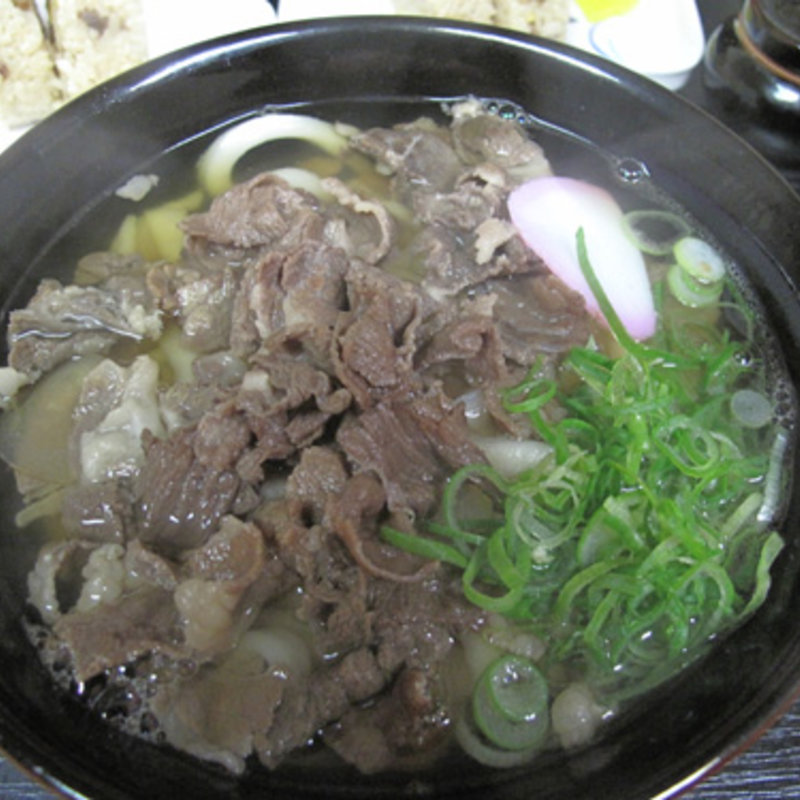 桜うどん(馬肉)(博多さぬきうどん 渡辺通店)