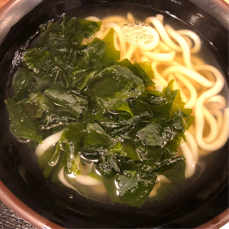 わかめうどん(博多やりうどん 福岡店)