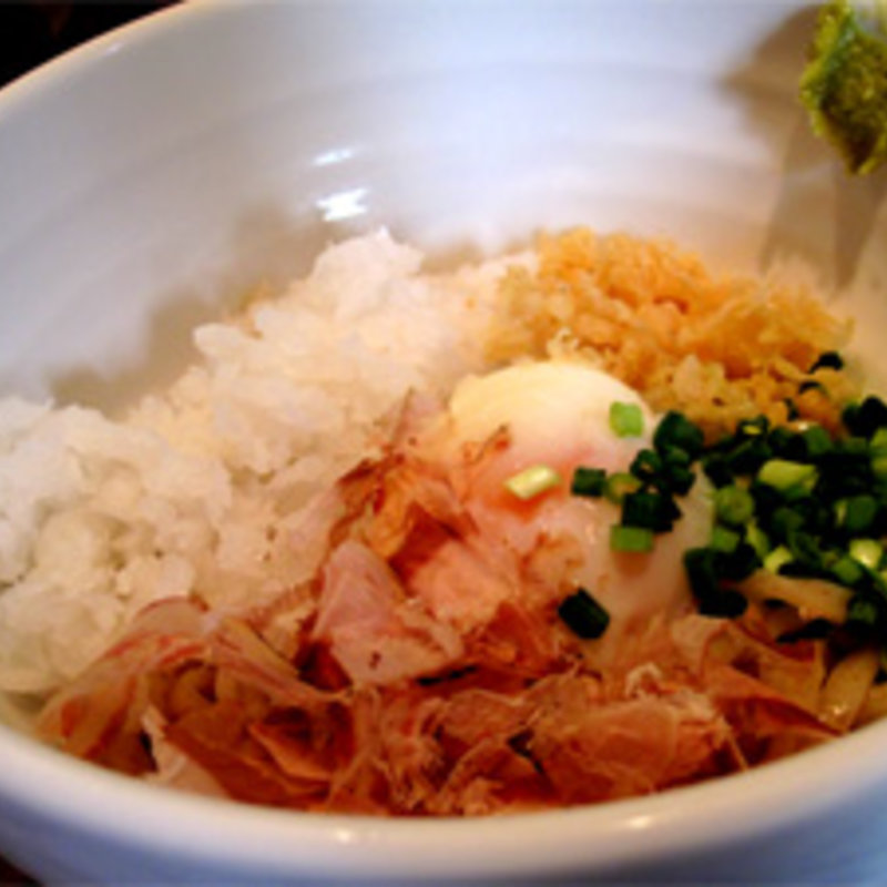 鬼おろしぶっかけ(あかちょこべ)