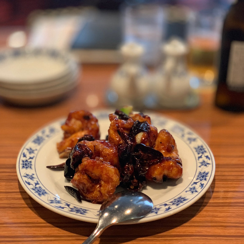 (重慶飯店新館レストラン)