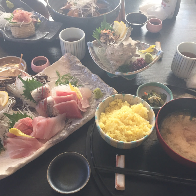 (網元料理 徳造丸 本店 （あみもとりょうり とくぞうまる）)