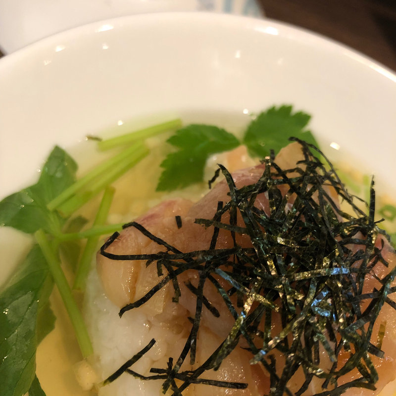 鯛茶漬け(居酒屋 あかふじ)