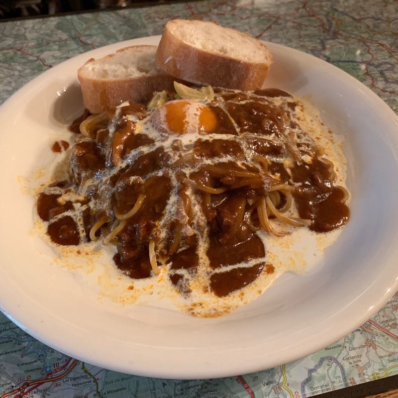 カレー生パスタ(スポンタネ)