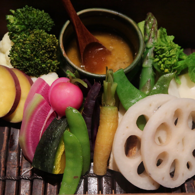 蒸し野菜 蟹のバーニャカウダ(龢nagi （ナギ）)