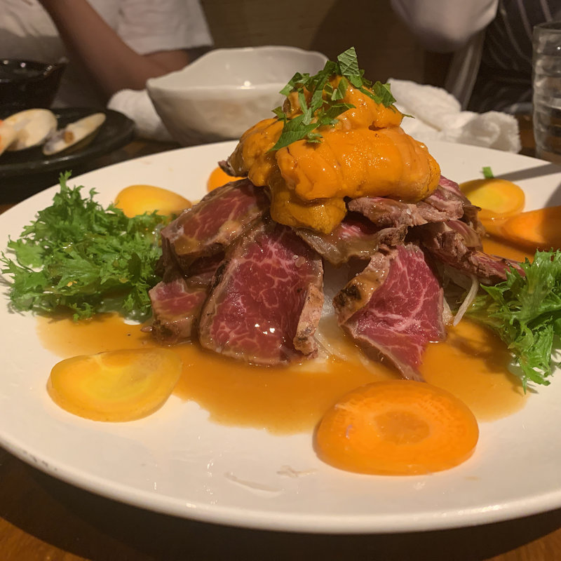 牛たたき雲丹のせ！雲丹ソース(魚屋がぶ)