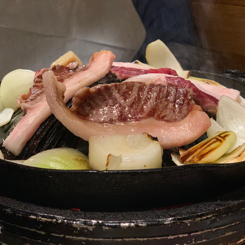 (ひげのうし 本店)