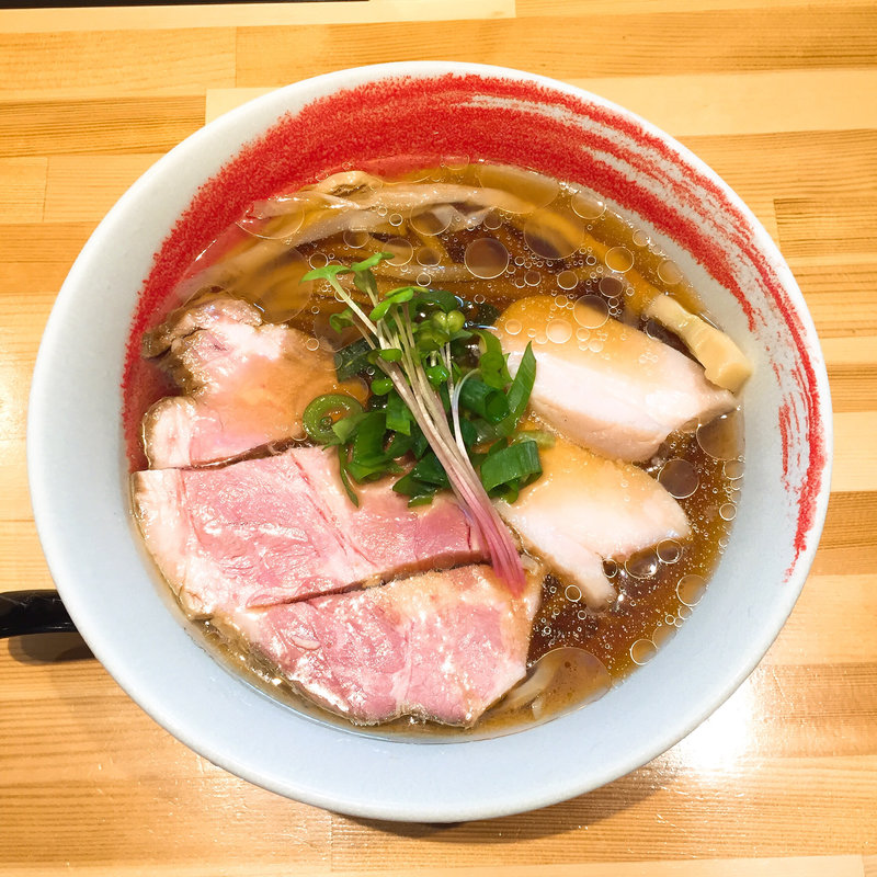 冷やし醤油らーめん〈カツオオイル〉(麺や 凛)