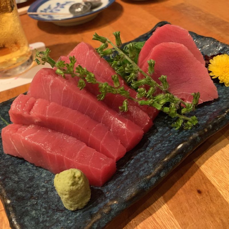 中とろの刺身(梁)