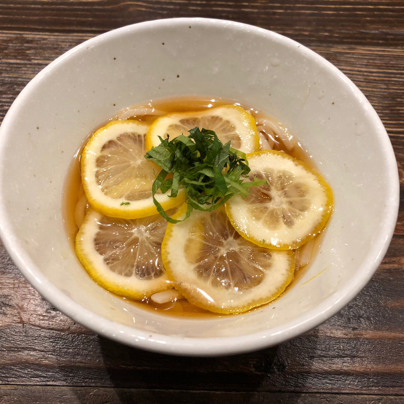 レモンうどん（小）(焼鳥ト唐揚ノ居酒屋 やんちゃ鳥 大名店)