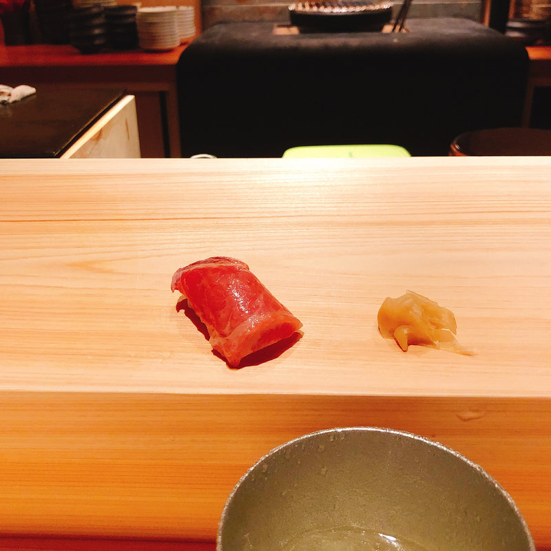 大トロの握り(鮨 利崎)