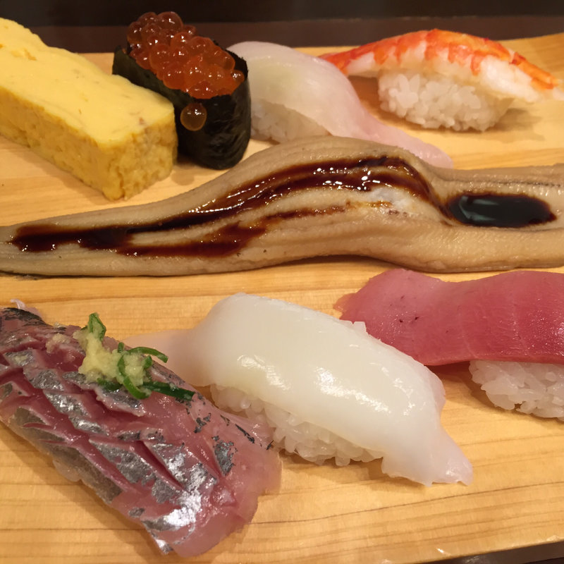 (沼津 魚がし鮨 キュービックプラザ新横浜店)