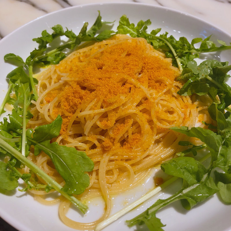 吟醸からすみとニイクラファームのルッコラのペペロンチーノ(AW55 アトレ品川店)