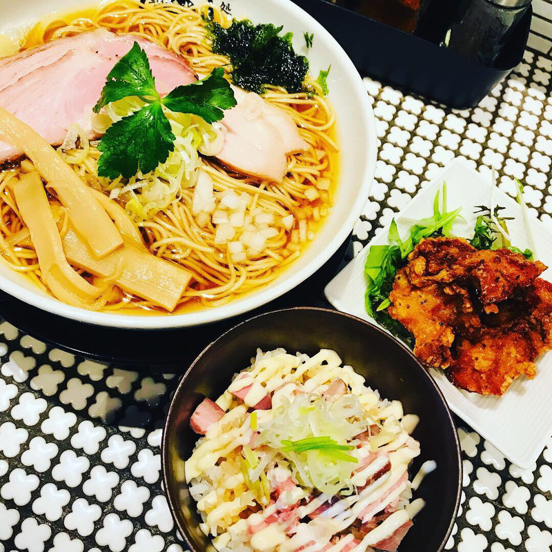 中華そば チャーシュー丼 唐揚げ(麺処蛇の目や)