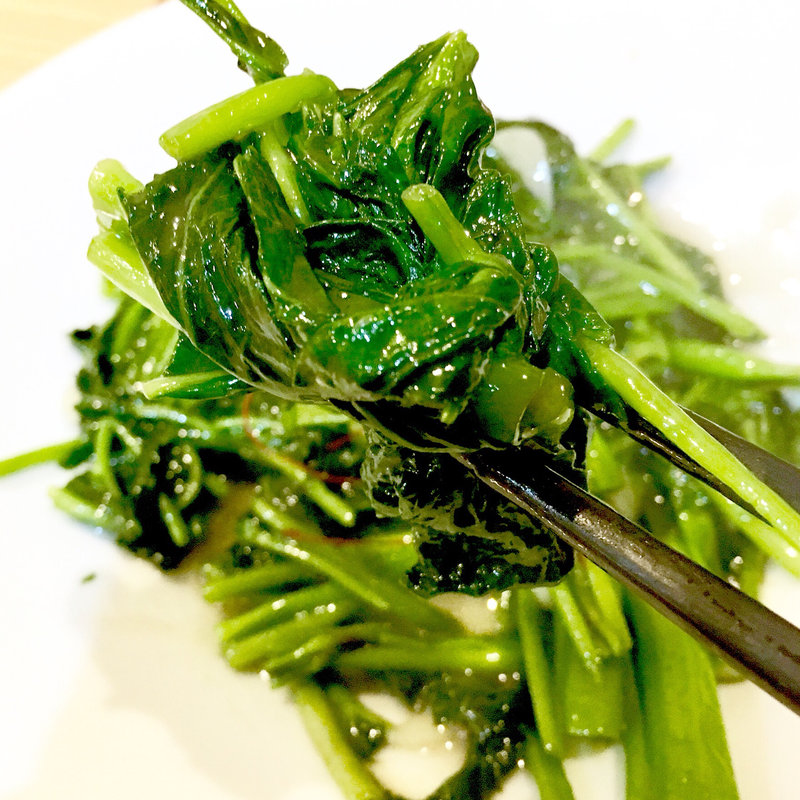 青菜のガーリック炒め(中華ダイニング グルペット)