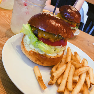 チーズバーガー(エース バーガー カフェ （Ace Burger Cafe）)