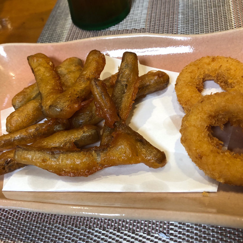 ゴボウ唐揚げとチーズフライ(高砂屋 )