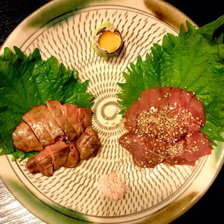 鳥レバ2点盛り(焼鳥はなび)
