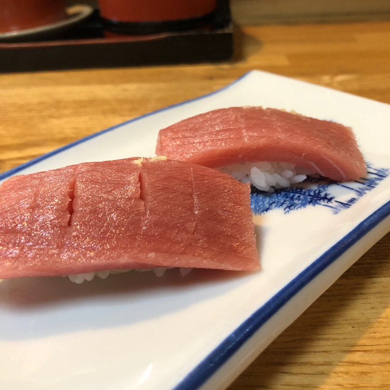 にぎり単品 まぐろ(千亀利寿司)