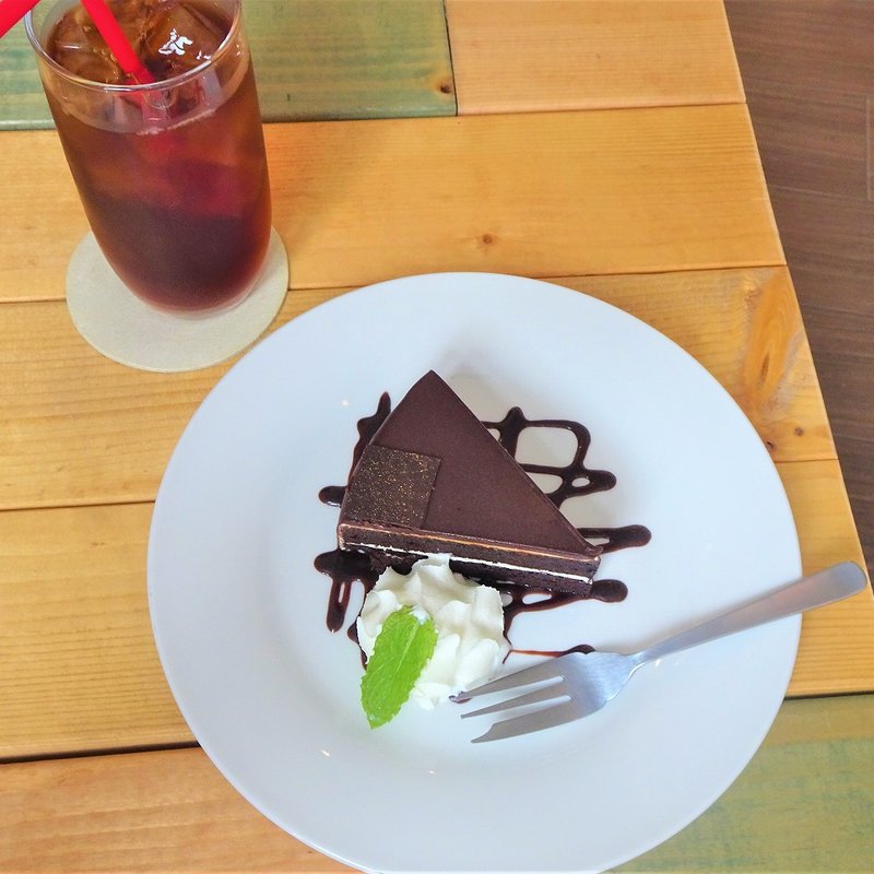 ケーキセット(BleuPaonBAKESHOP)