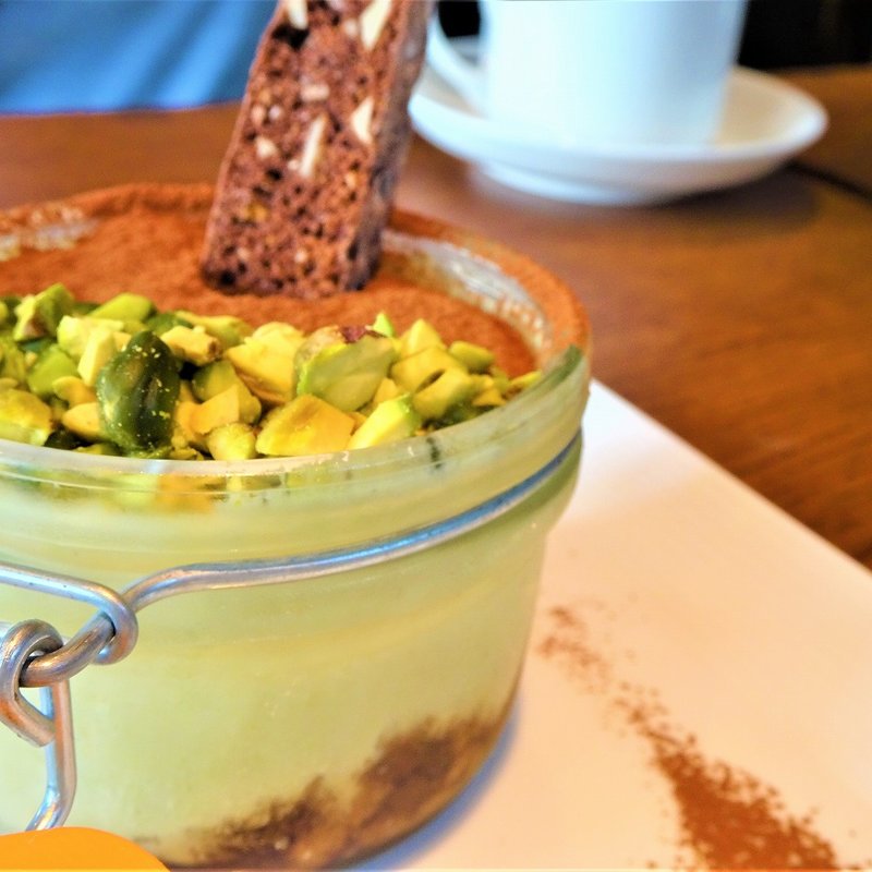 濃厚　ピスタチオとマスカルポーネのティラミス(スカリーズ マルヤマ)