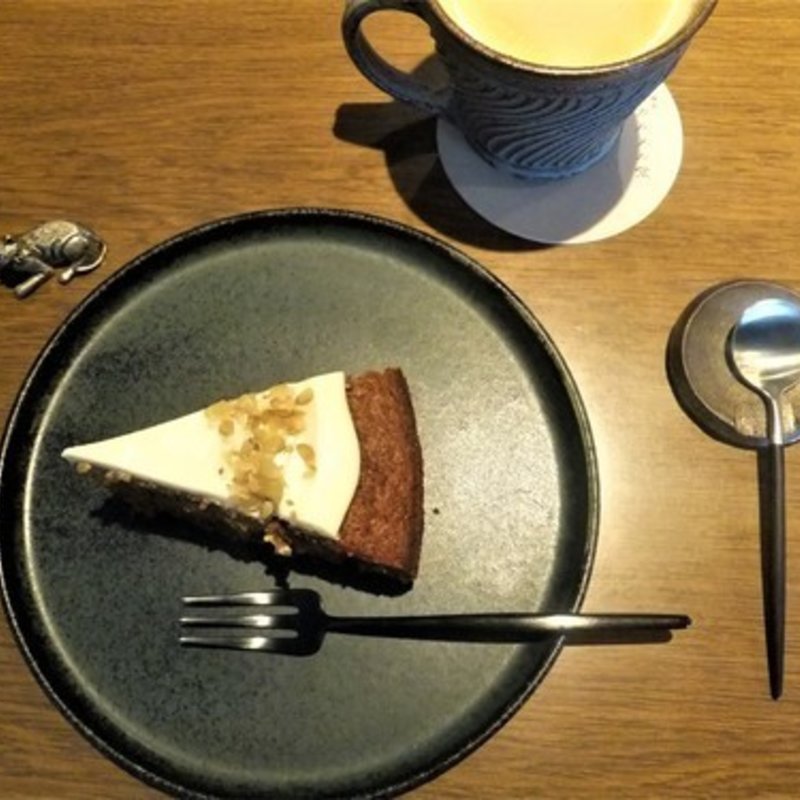 ジンジャーキャロットケーキ(喫茶カルメル堂)