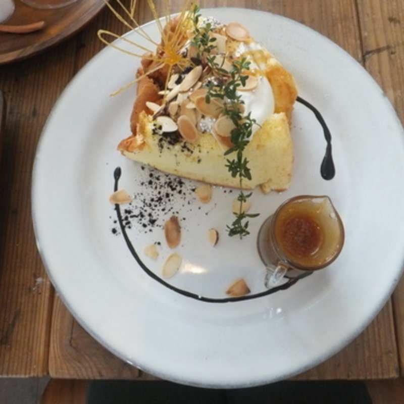 クリームチーズシフォン　メイプルバターソースset(CAFEサカノウエ)