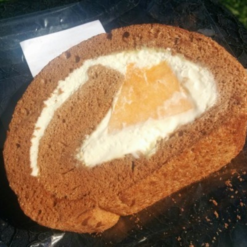 ふらのめろんのロールケーキ(㈱トンデンファーム)