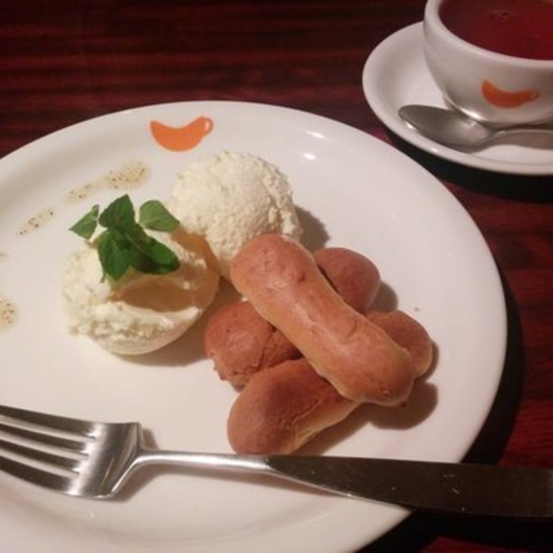 レアチーズケーキプレート(Cafe riva)