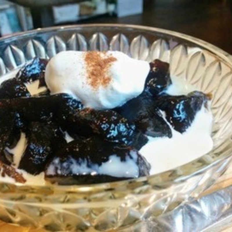 珈琲くず餅　練乳がけ(実くろ)