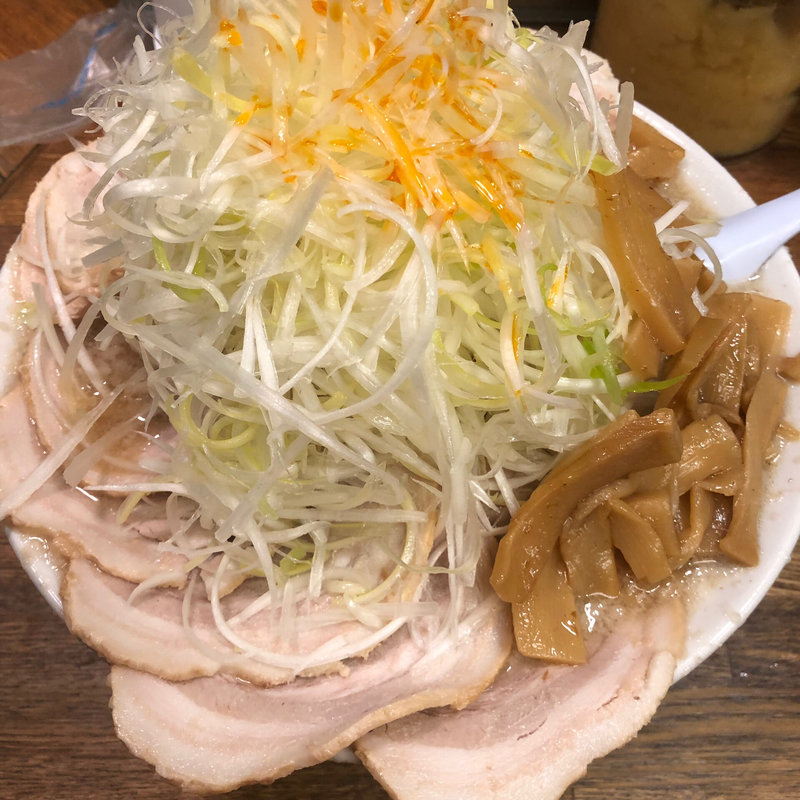 ネギチャーシュー塩豚骨？大盛り(らーめん弁慶 門前仲町店 （べんけい）)