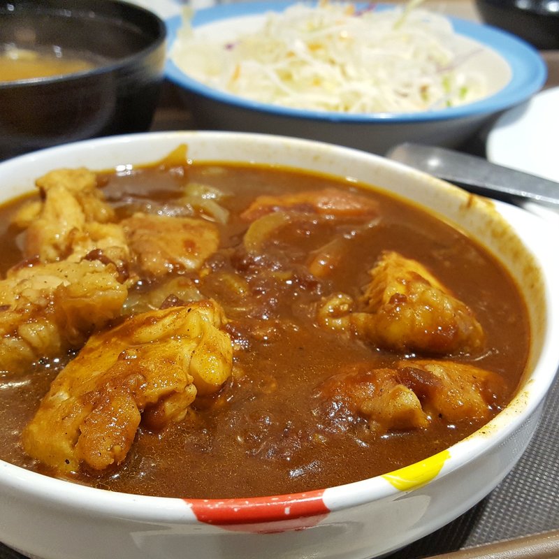 ごろごろ煮込みチキンカレー(松屋)