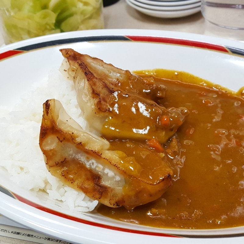 みよしのの“餃子カレー(みよしの 日劇店)