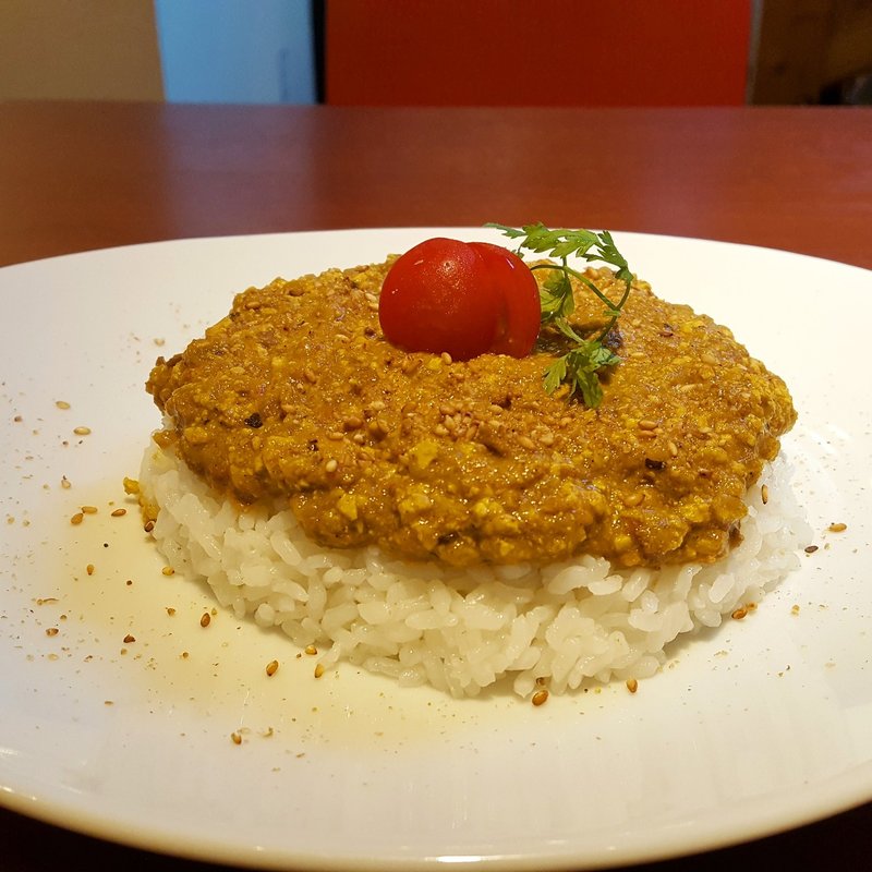 京生麩とお揚げのドライカレー(Koume （コウメ）)