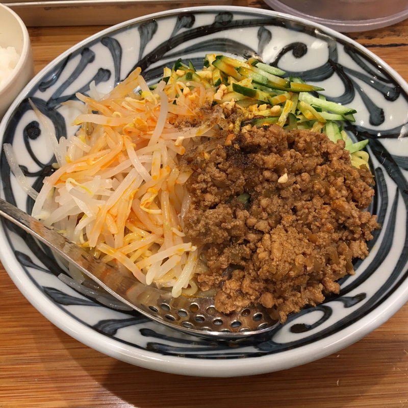 冷やし担々麺(伝蔵 三田店 （デンゾウ）)