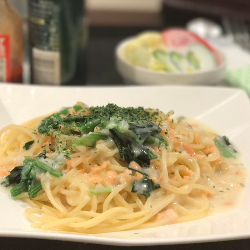 シャケのクリームソース(ミニサラダ/アイスコーヒー付)(テイスティカフェ)