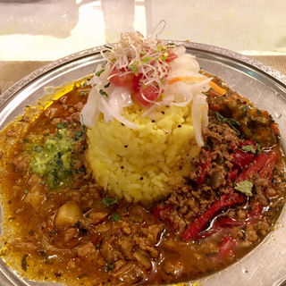 あいがけカレー ランチ(旧ヤム鐡道)