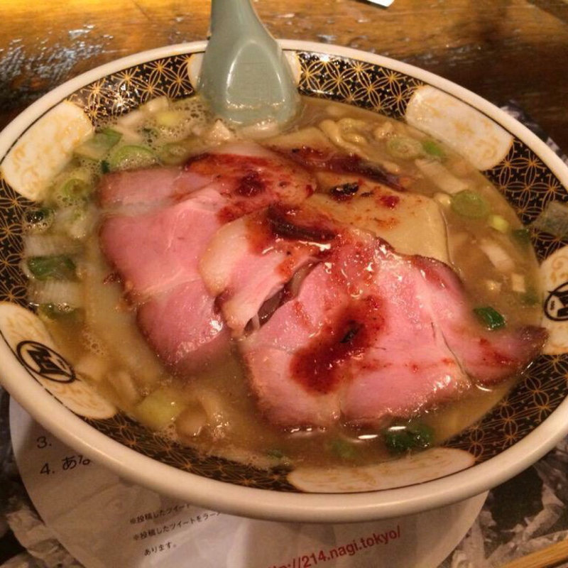 煮干ラーメン(すごい煮干ラーメン凪 渋谷東口店 （【旧店名】ラーメン凪　煮干王　渋谷店）)