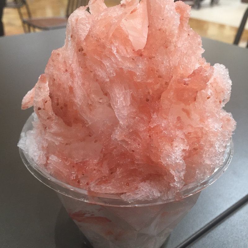 かき氷とちおとめ(日光天然水 四代目徳次郎)